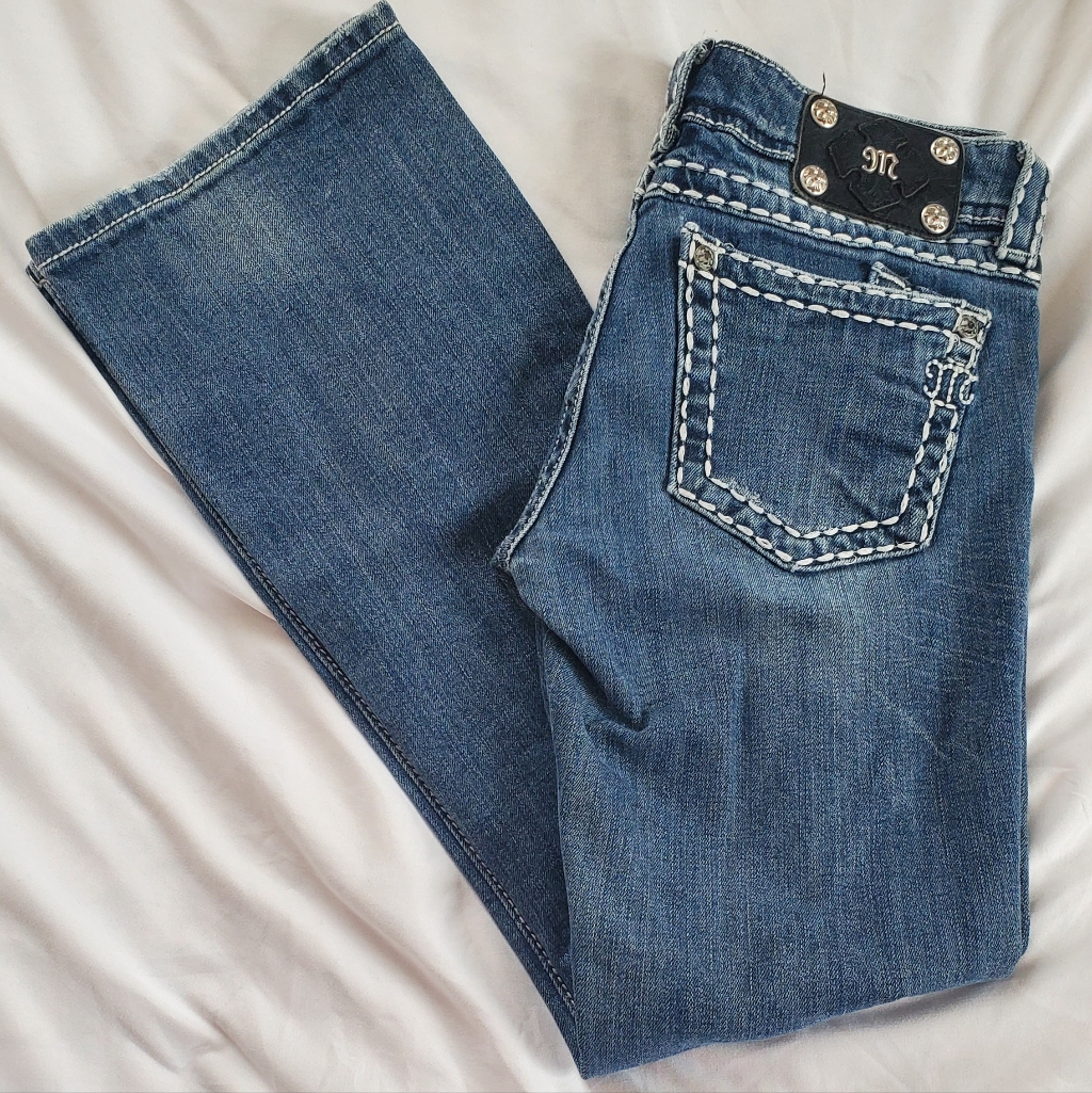 Miss Me Distressed Thick Stitch Boot Cut Jeans, Sz 27x30" Inseam Je5152br